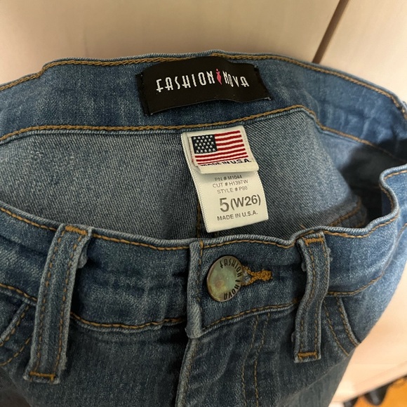 Fashion Nova Classic High Waist Skinny Jeans - Picture 8 of 8